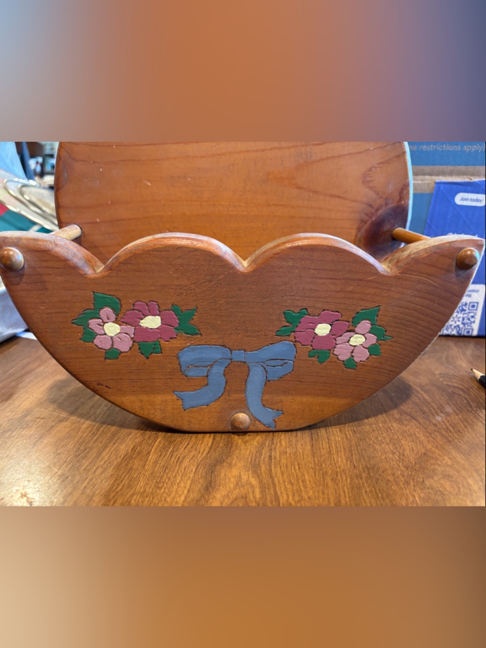 Wooden Paper Plate Holder with Floral and Blue Bow hand painted. Hangs on wall - Picture 7 of 7
